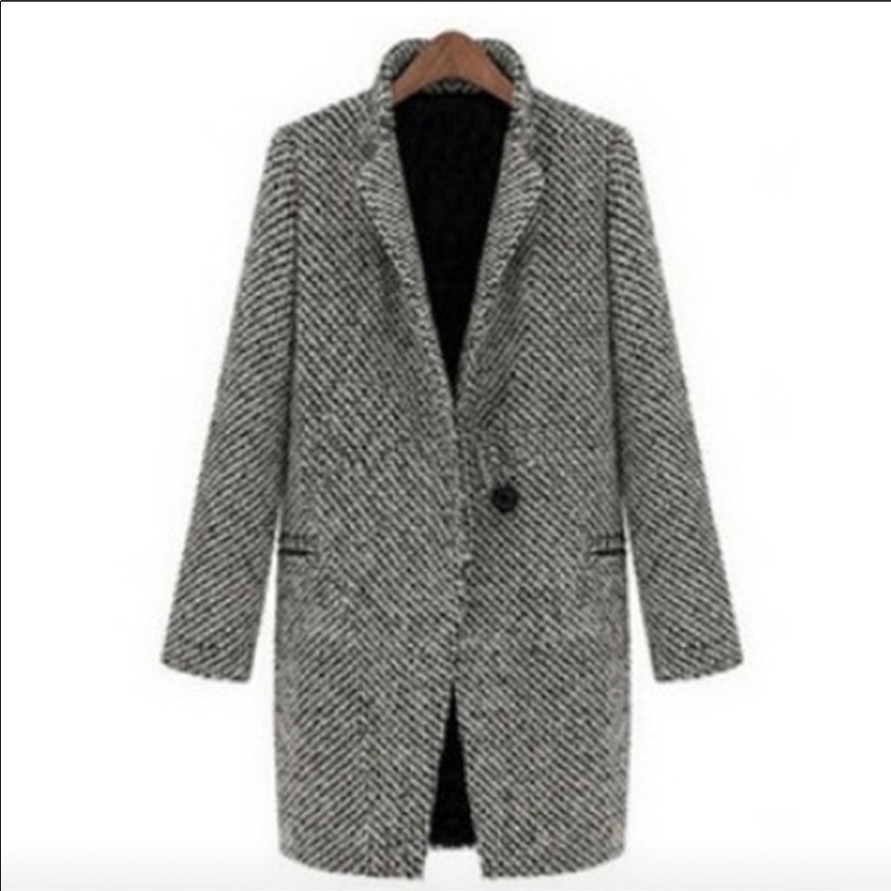 Plaid Black&White fitted jacket 🧥 warm&chick